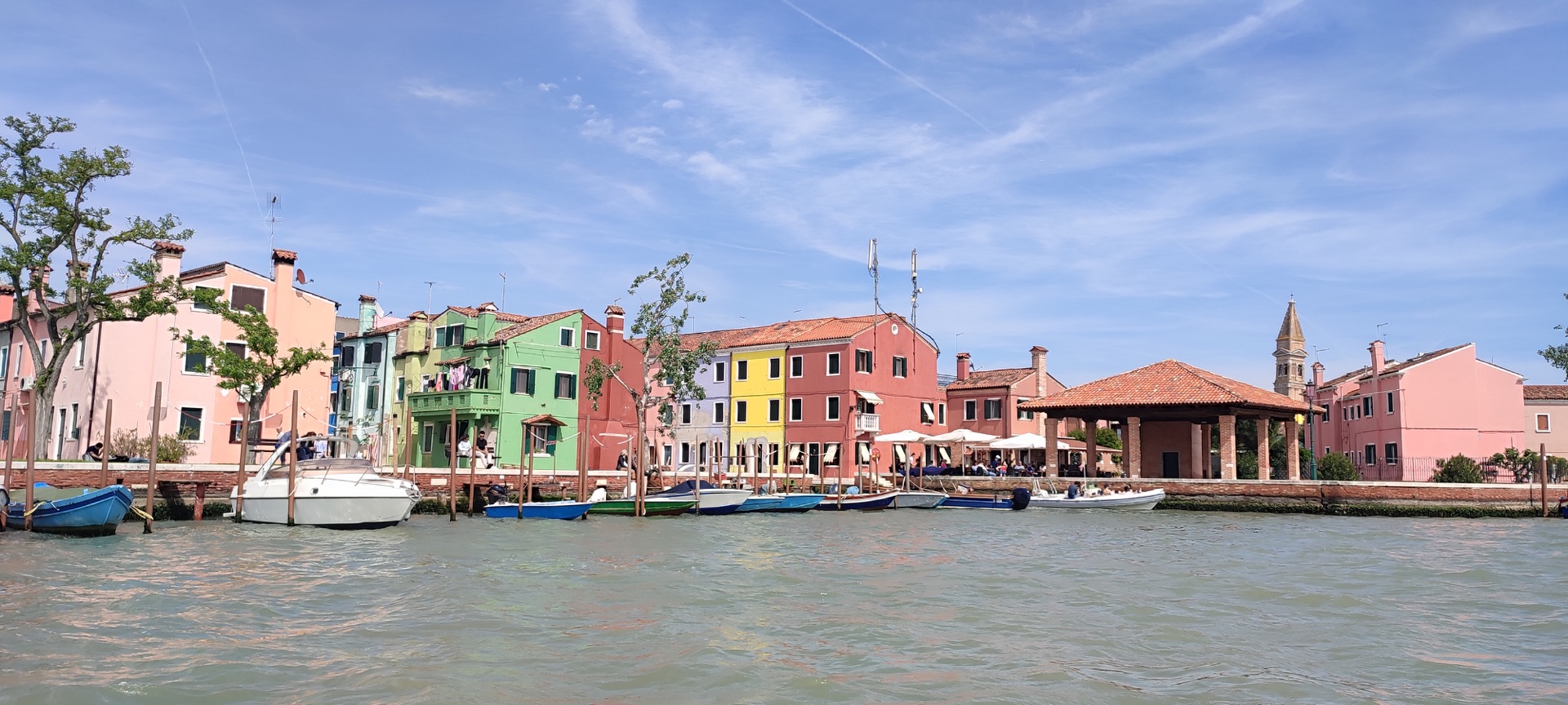 Vista dal prendisole di prua di Orizzonti Calipso verso Venezia